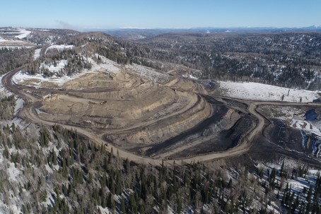 Verkhneteshsky Open-Pit Mine Produced its First Million Tonnes of Coal in 2023