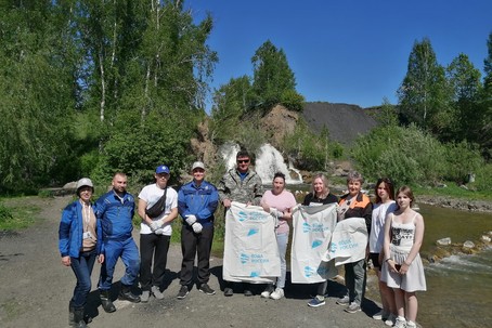 На страже чистоты: «Сибантрацит» принял участие во Всероссийской акции «Вода России»