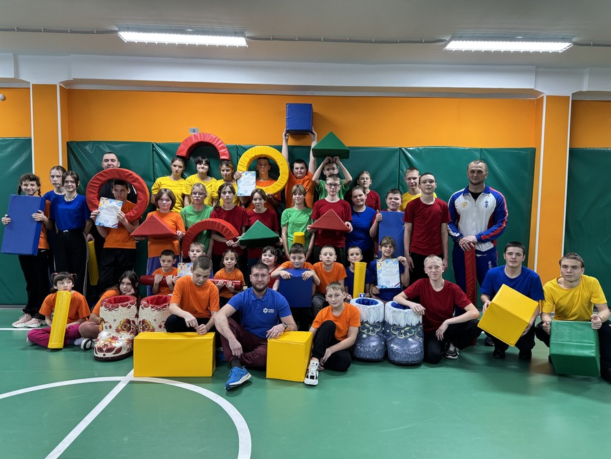 Радуга возможностей: подарки «Сибантрацита» изменили будни детей Линевской школы‑интерната