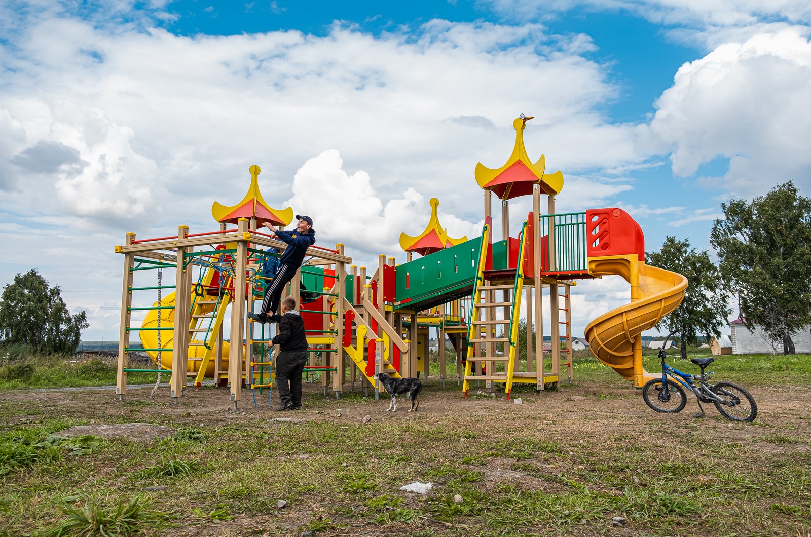 Детская площадка в д. Ургун (…