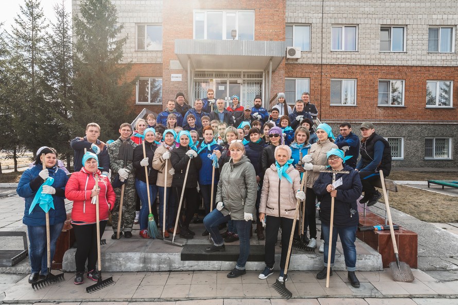 «Сибирский Антрацит» на весеннем субботнике